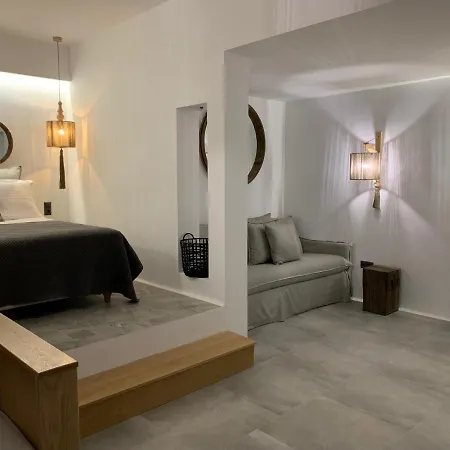 Athina And * Plaka (Naxos)